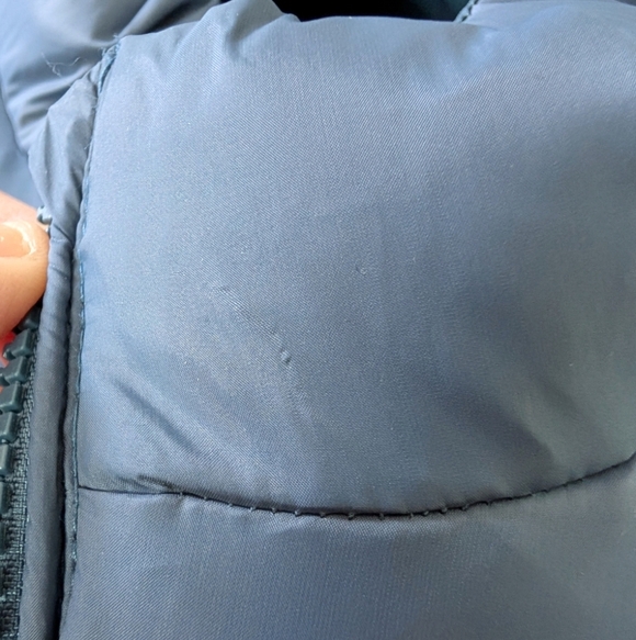 Mini Boden Reversible puffer Vest Size 9-10Y - Picture 3 of 8